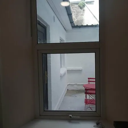 Charming 1-bed In Apartament *